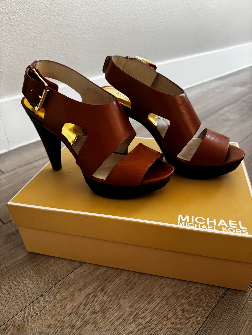 Michael Kors Brown Leather Platform Heels with Gold Hardware